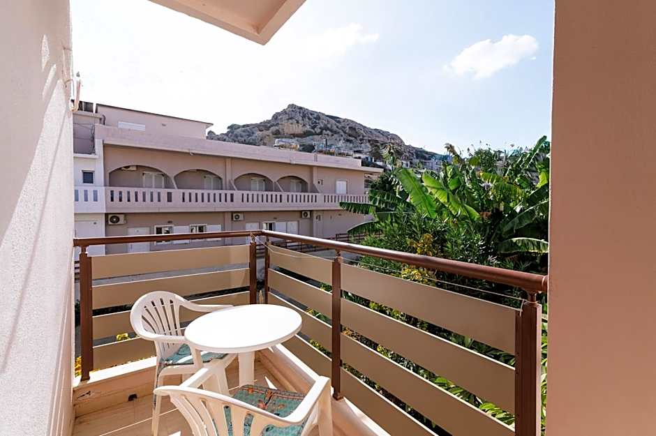 Eva Marina Hotel