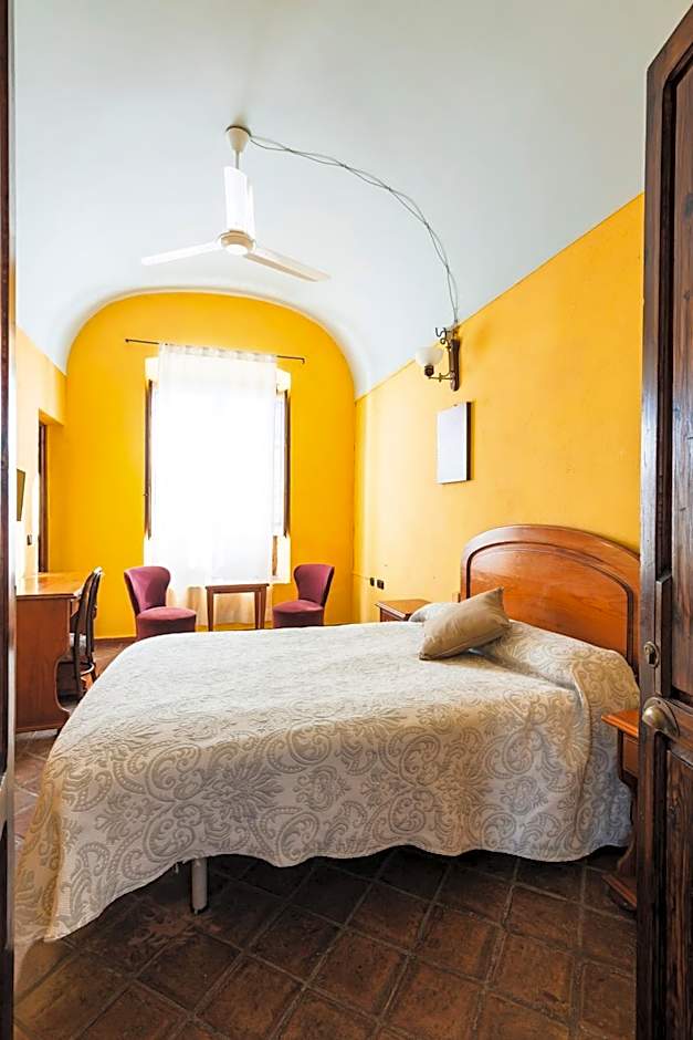 Hotel Balneario De Sierra Alhamilla