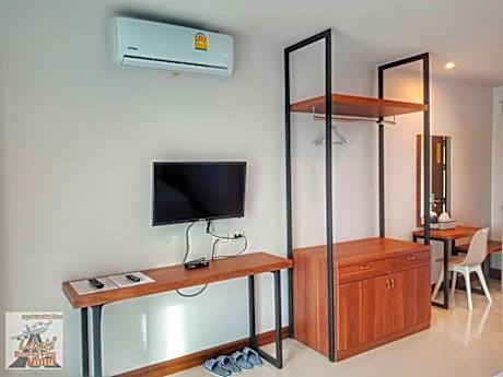 Twin Room with Balcony