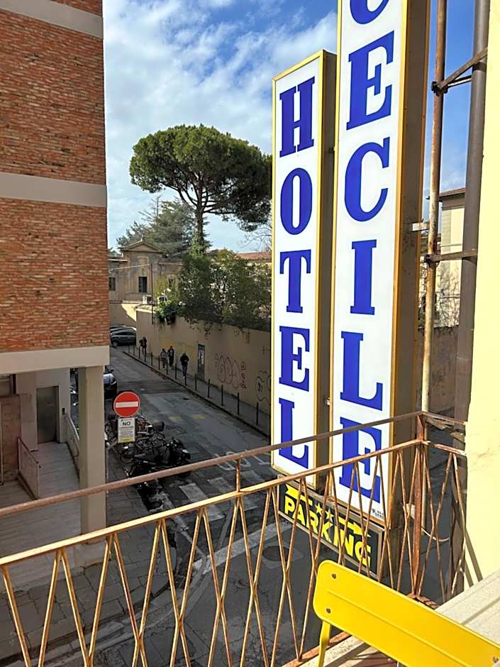 Hotel Cecile