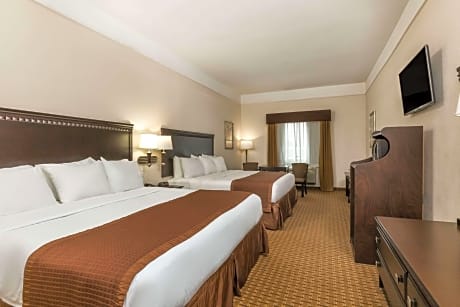 2 King Beds Mobility Accessible Room Non-Smoking