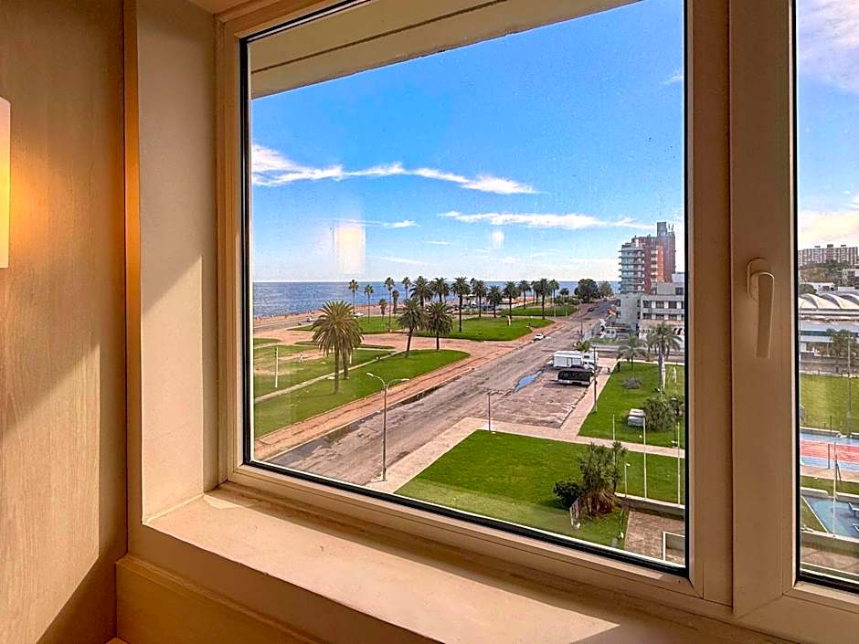 Ibis Montevideo Rambla