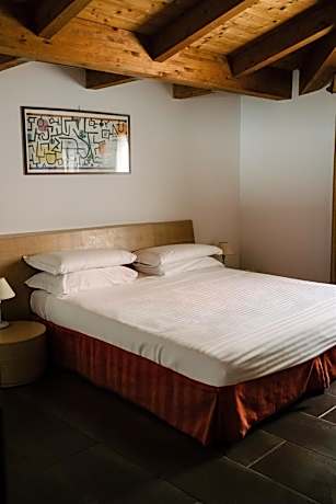 Apartment - Separate Building