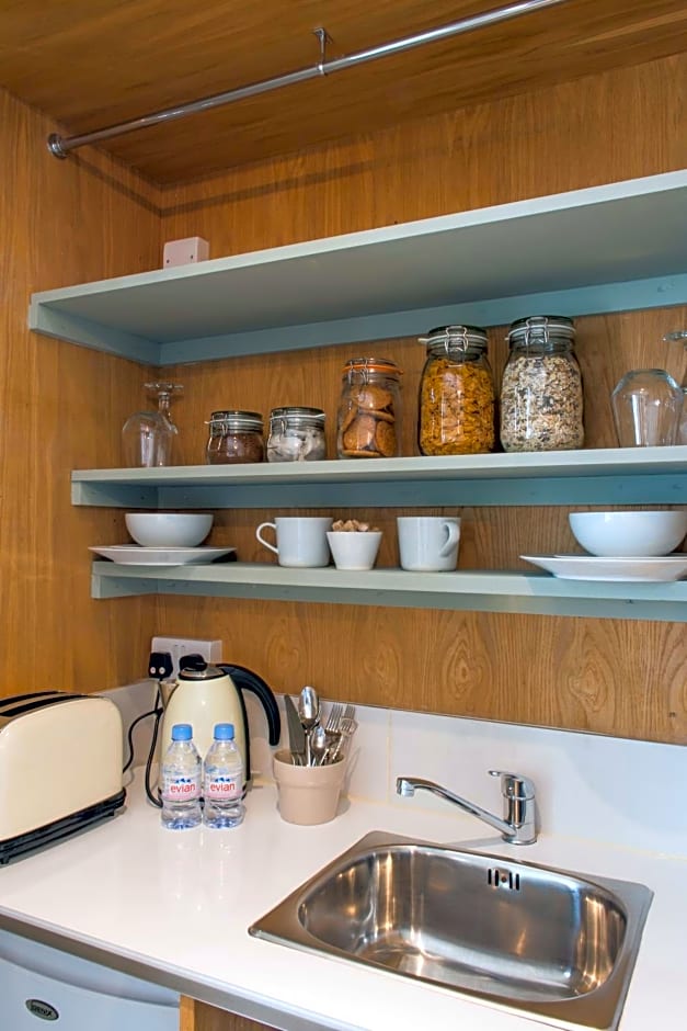 April House Weybridge - Boutique Guesthouse