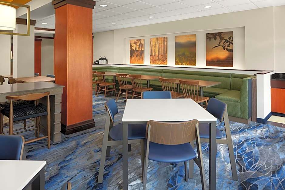 Fairfield Inn & Suites by Marriott Bedford