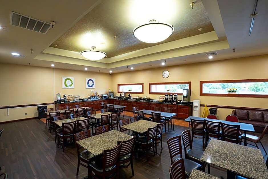 Ramada by Wyndham Tukwila Southcenter