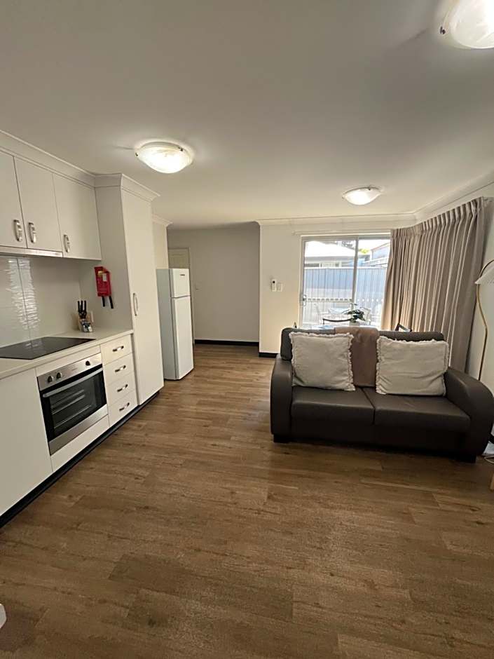 Clearwater Motel Apartments