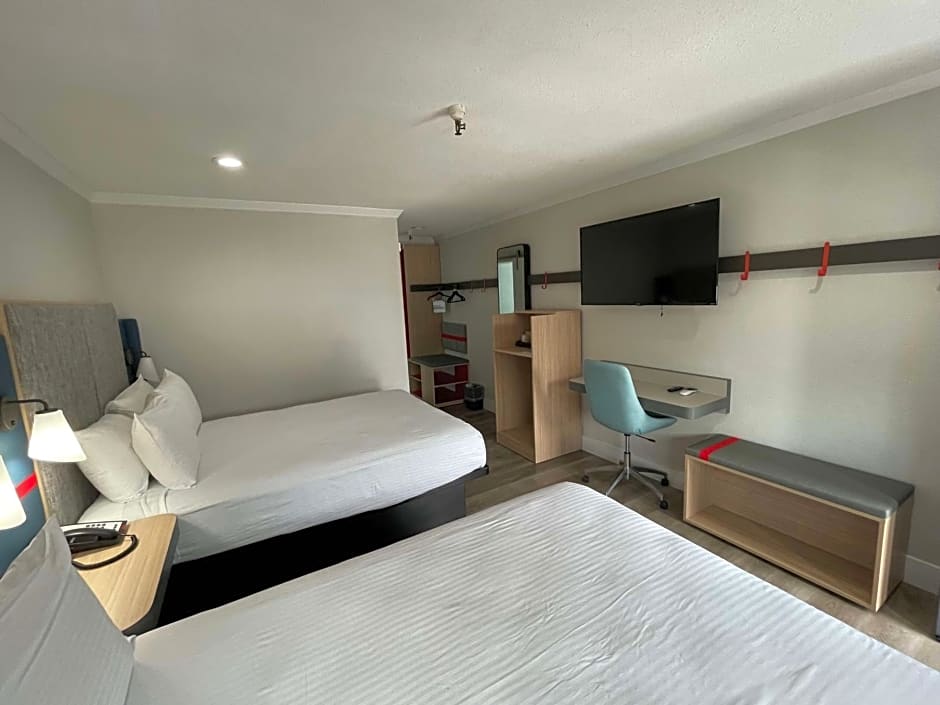 The Midtowner Hotel, SureStay Collection by Best Western