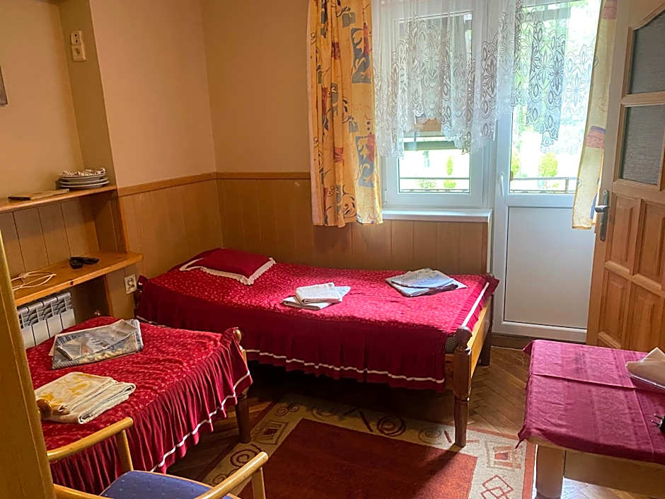 Wynajem Pokoi gościnnych Jaś i Małgosia