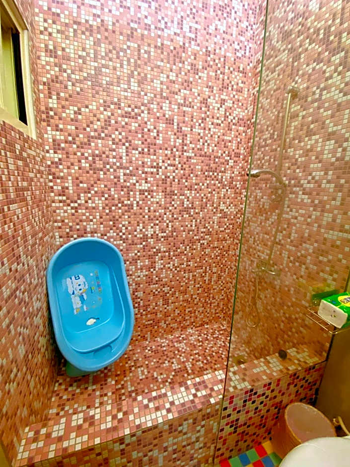 Little cute guesthouse