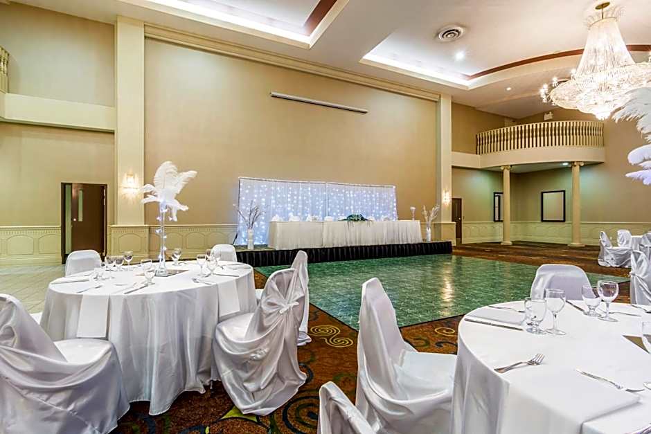 Clarion Hotel & Conference Center Sherwood Park