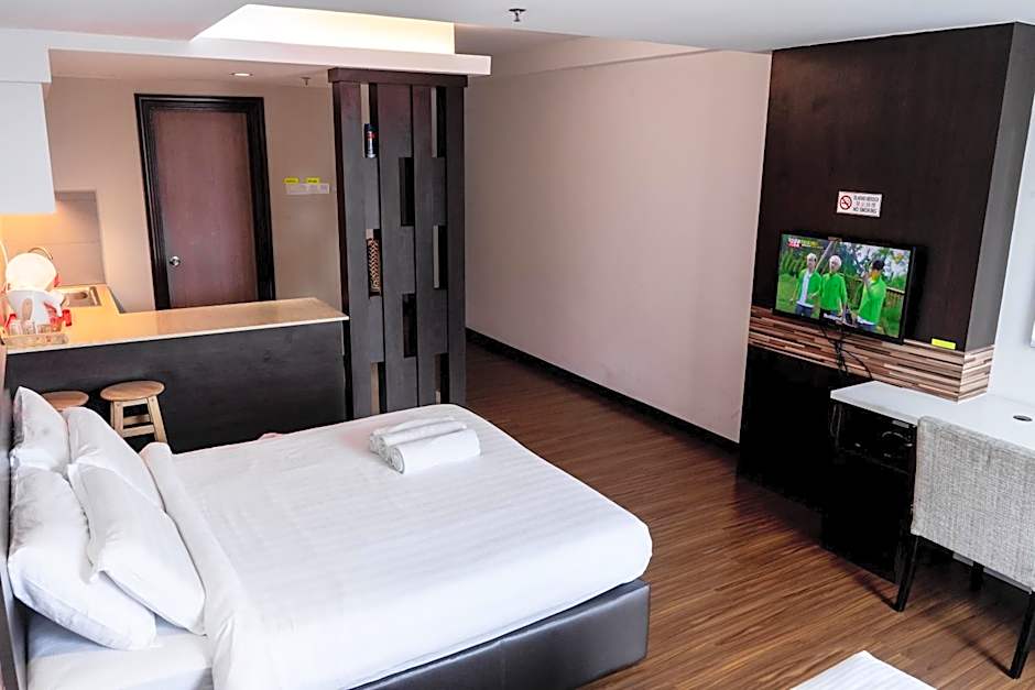 Classy Studio Apartment (KBCP)