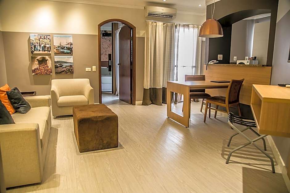 Cosmopolitan Praia Flat