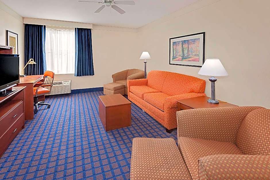 Baymont by Wyndham Grand Rapids SW/Byron Center