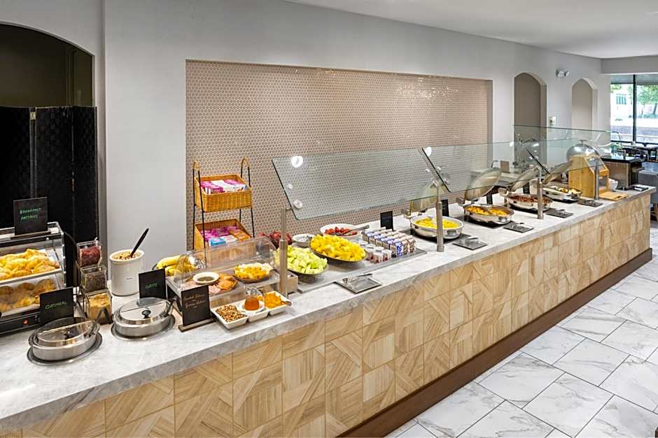 DoubleTree by Hilton Houston Medical Center Hotel & Suites