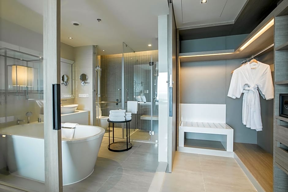 Holiday Inn & Suites Rayong City Centre By IHG