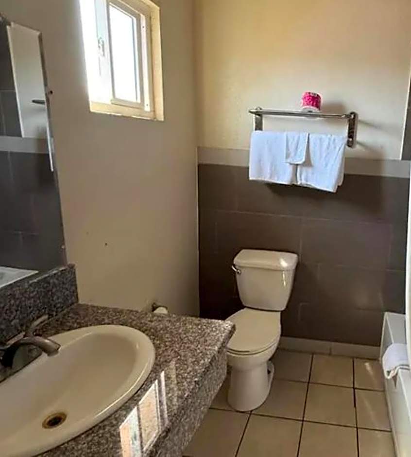 Robinhood Motel Anaheim West