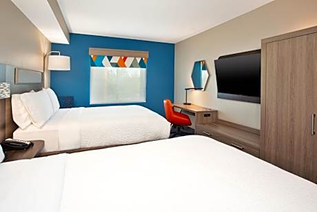 Queen Room with Two Queen Beds - Hearing Accessible/Non-Smoking