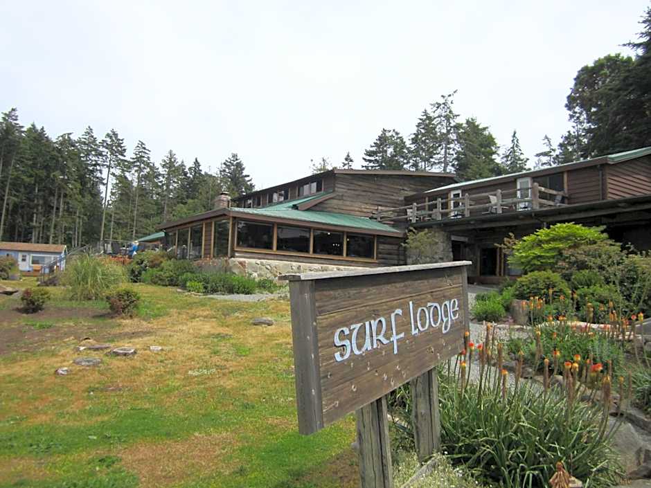 The Surf Lodge and Pub