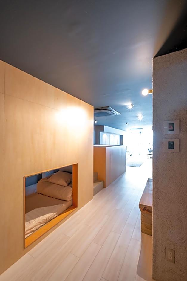 AET & o3 HOTEL