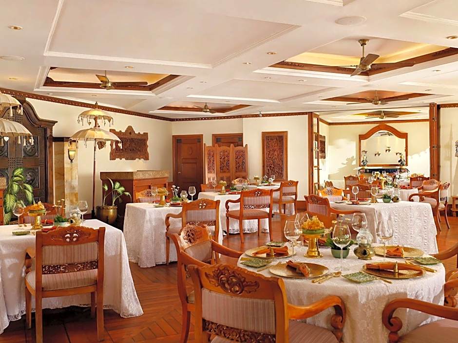 Nusa Dua Beach Hotel and Spa - Handwritten Collection