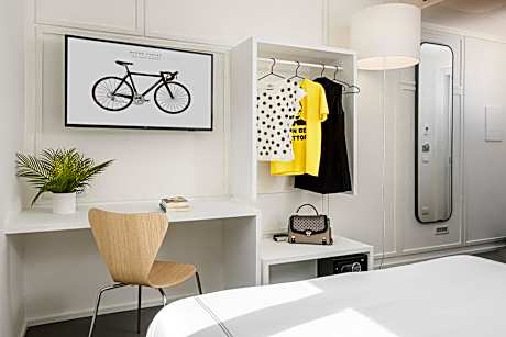 Single Room with Garden View