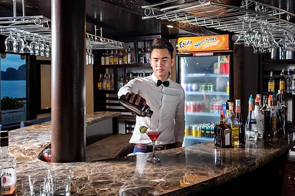 Alisa Premier Cruise