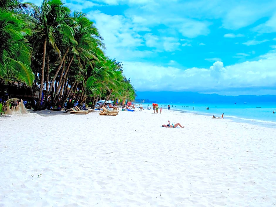 Villa Romero De Boracay Hotel