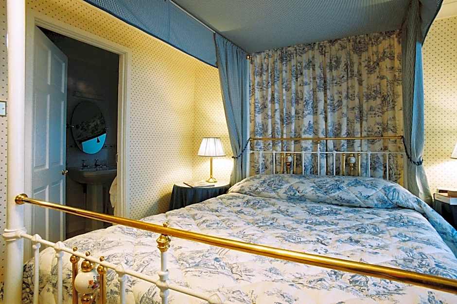 Bishopsgate House Hotel