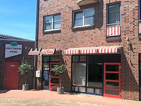 Hotel Rostock West im "Kritzmow Park"