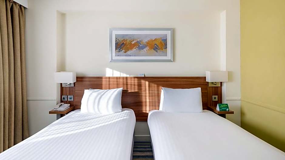 Holiday Inn Swindon By IHG