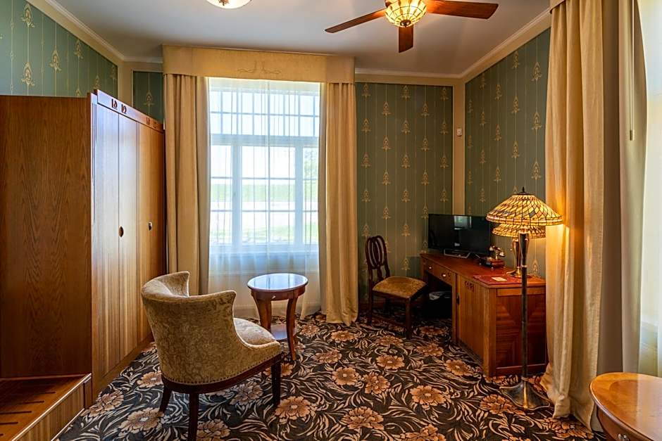 Ekesparre Boutique Hotel