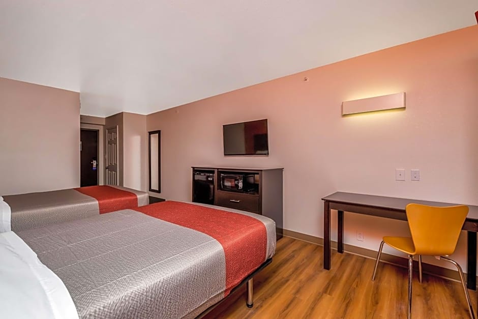 Motel 6 Peoria