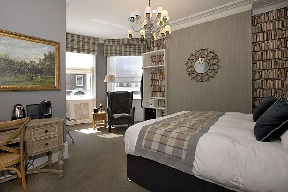 The Clerk & Well Pub and Rooms