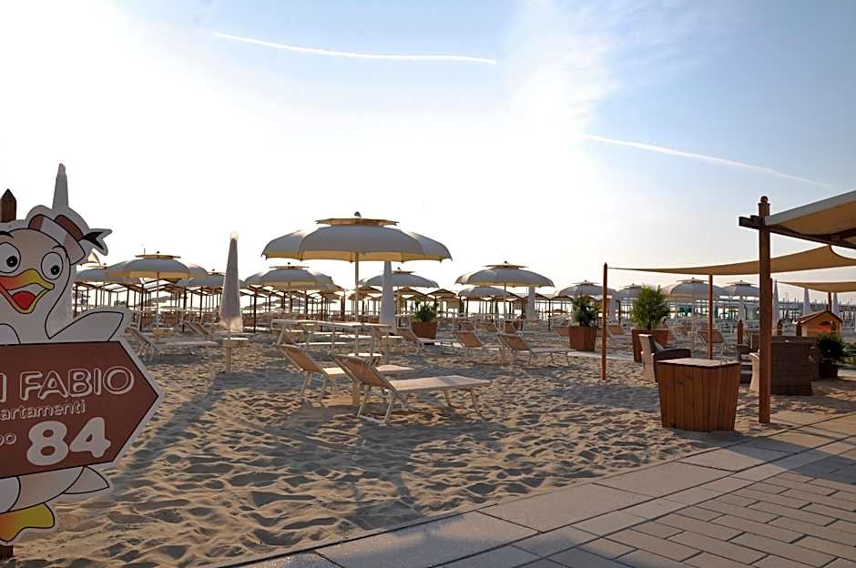 Hotel Mocambo Riccione CENTRALISSIMO AL MARE