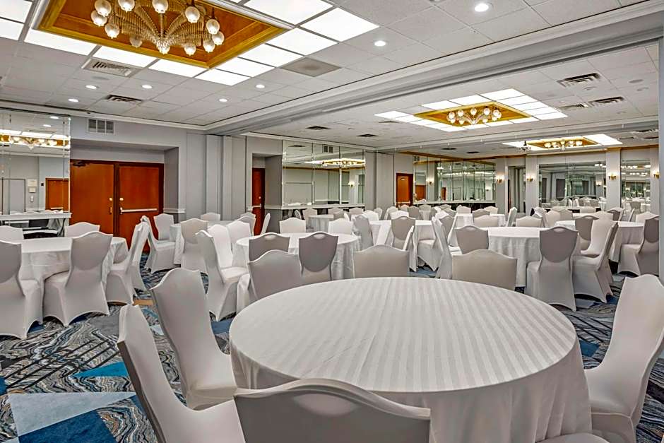 Best Western Rutgers University Hotel