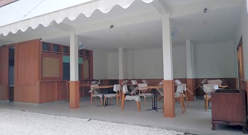 Roots Hotel Senggigi