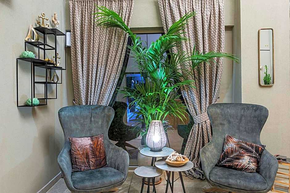 Pefki Deluxe Residences