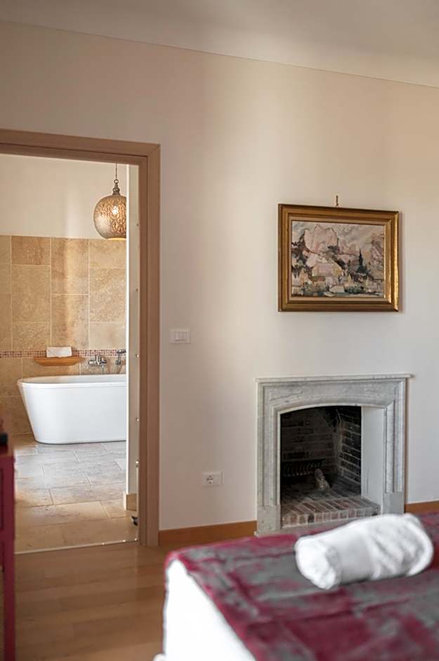 La Fabrique à Poupées - Chambres et Appartements de charme au coeur de Menton