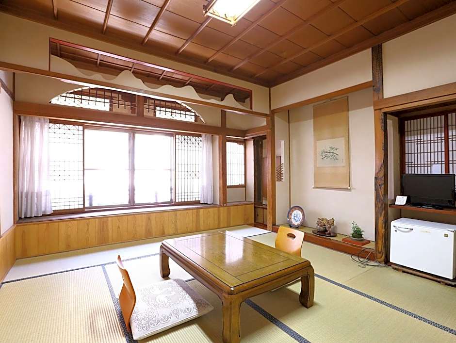 Ikariya Ryokan