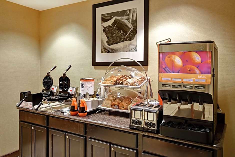 Hampton Inn By Hilton And Suites Folsom