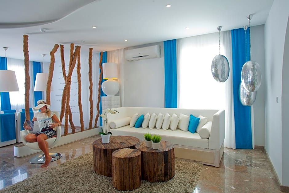 Althea Kalamies Luxury Villas