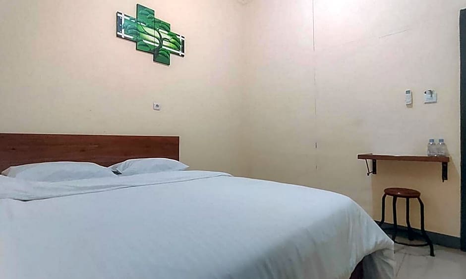 RedDoorz @ Merauke City Center