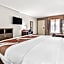 Quality Inn & Suites near Robins Air Force Base