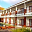 seno guesthouse and cafe
