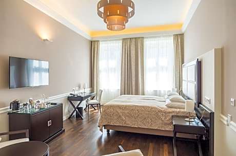 Superior Deluxe Double Room