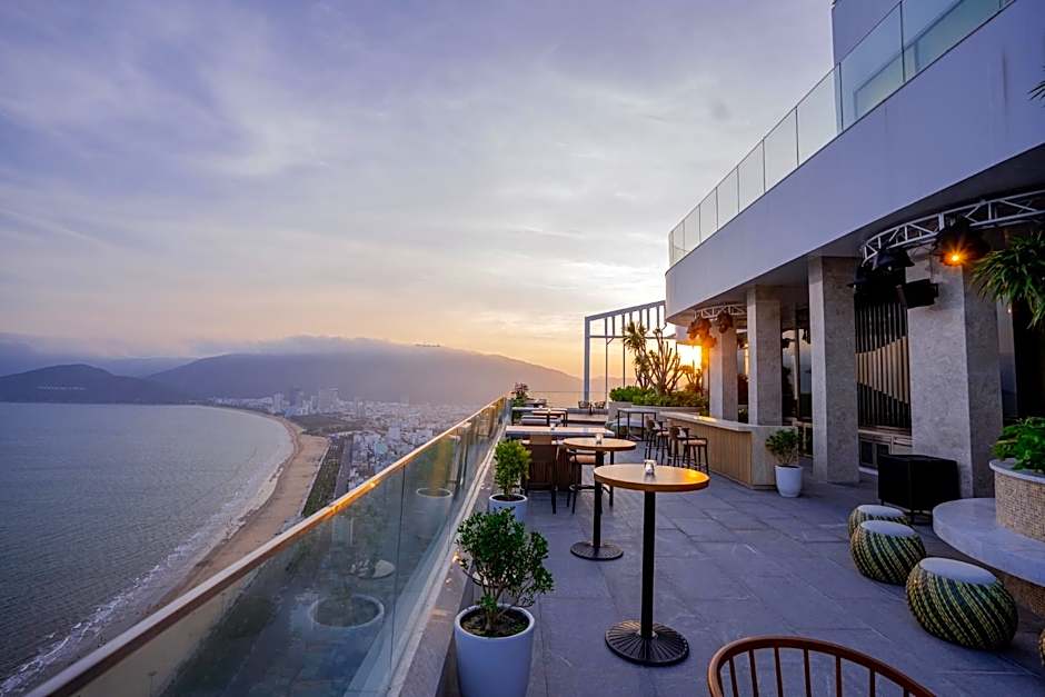 Grand Hyams Hotel - Quy Nhon Beach