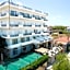 Elegant Beach Hotel
