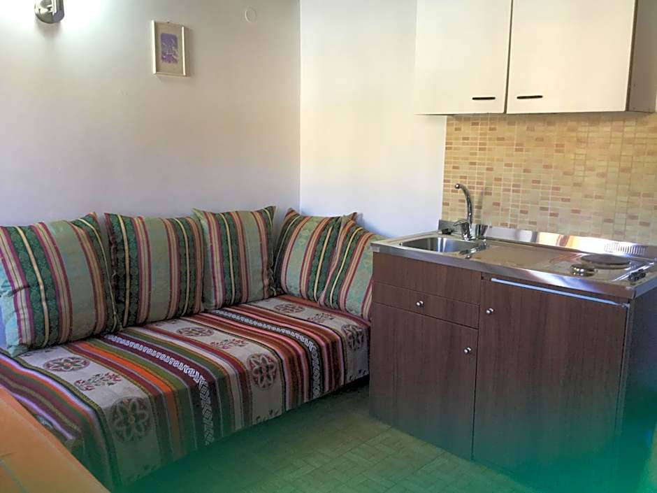 Economy Apartment — 8 fotoğraftan 1. fotoğraf