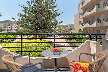 TWIN ROOM GARDEN VIEW